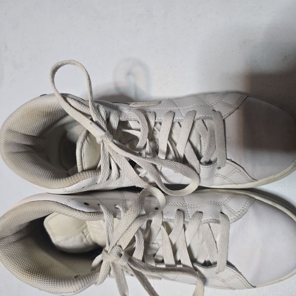 Nike White High-Top Sneakers - Picture 4 of 7